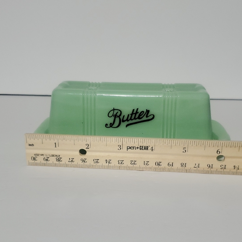 Jadeite Butter Dish - Picture 6 of 6